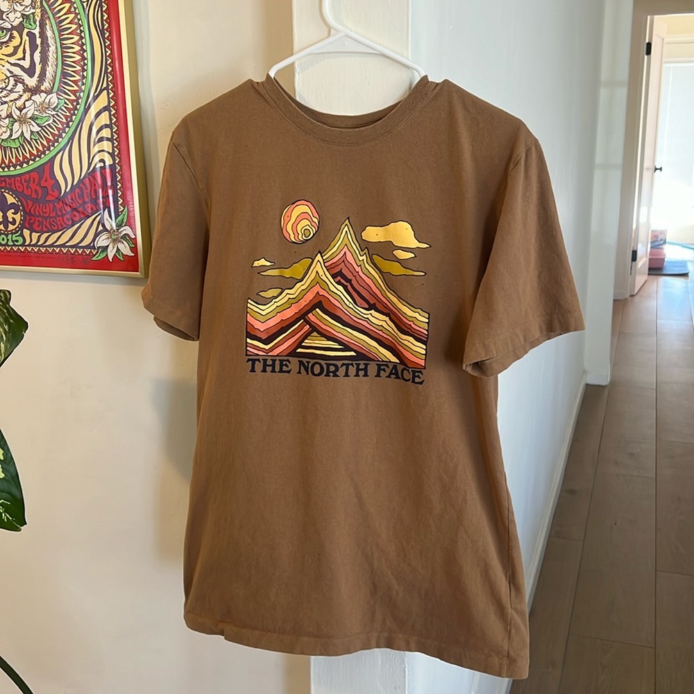 Men’s North Face Shirt